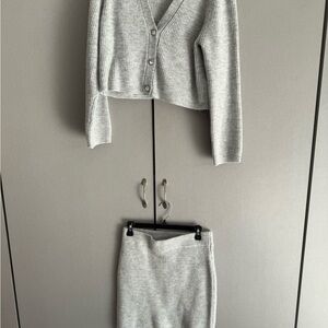 Gianni Bini Gray Ribbed Pencil Skirt